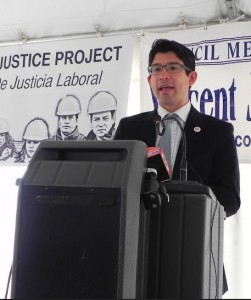 Concejal Carlos Menchaca, demócrata por el distrito 38 de la ciudad de NY