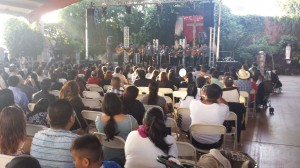 Debut de Rondalla Juvenil Sueño Romántico