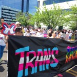 El desfile de orgullo gay en Phoenix fue una oportunidad para los activistas pro-inmigrante y LGBT de amplificar su campaña para pedir la liberación de Nicoll Hernández Polanco.