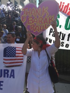 Muchos celebraron la reanudación de relaciones diplomáticas entre los dos países. Foto: José López Zamorano.