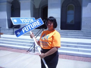 Leticia Vélez says her mother has been the victim of wage theft. Photo: Fernando Andrés Torres.  