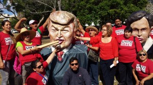 Protest outside the Reagan Library. Photo: Rubén Tapia.