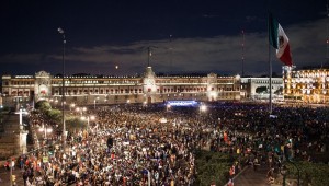 La manifestación llegó al Zócalo de la ciudad de México.