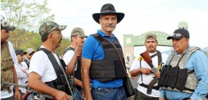 Dr. José Manuel Mireles Valverde y autodefensas en Michoacán, México.