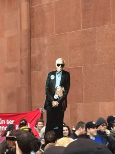 Monigote de Bernie Sanders en el mitin de Washington Square Park. Foto: Fernando Macillas.