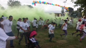 Inicia Carrera-Caminata en Parque DiGeorgio en Arvin, CA. Foto: Rubén Tapia.