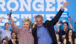 Hillary Clinton y Tim Kaine. Foto: www.bostonglobe.com