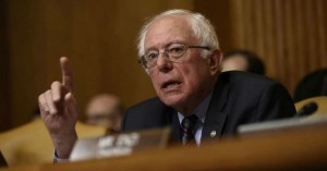 El senador independiente de Vermont, Bernie Sanders, miembro de rango del Comité de Presupuesto del Senado, fue el primero en votar “No” al proyecto republicano que junto con los otros 11 demócratas en ese comité votando unánimemente en oposición a la medida. Foto: Common Dream.