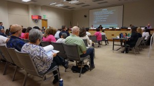 En una audiencia pública con representantes de la EPA en Sacramento, CA.