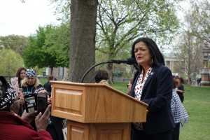 Pramila Jayapal, la primera legisladora de origen indio en la Cámara de Representantes.