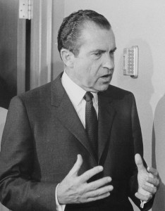 En junio de 1971, el presidente Nixon declaró una 