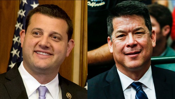 Congresistas David Valadao, a la izquierda y quien por fin concedió su derrota, y TJ Cox, quien al parecer se llevó el triunfo por el Distrito 21 de California. Foto: ABC30.com.