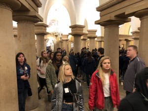 Las protestas para exigir la revelación del informe del fiscal Mueller se dieron también en el interior del Capitolio.