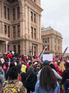 Sindicato de Maestros de Houston en el Capitolio Texano demandado incremento salarial. Foto: De la página web del Sindicato de Maestros.