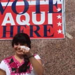 Una feliz Julieta Garibay emite su derecho al voto. Foto: Mariana Pineda