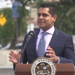 Miguel Santiago, Asambleísta demócrata de California en Los Ángeles. Foto: Asamblea Estatal.