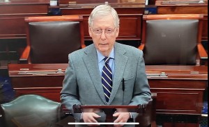 Líder de la mayoría republicana en el Senado, Mitch McConnel.