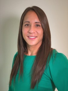 Samantha Artiga, directora del Programa de Políticas de Salud y Equidad Racial de Kaiser Family Foundation.