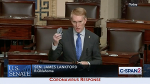 Senador republicano, James Lankford. Foto: Public Radio Tulsa.