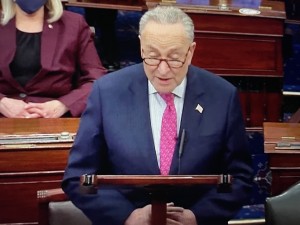 Senador demócrata de Nueva York, Charles Schumer.