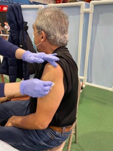 Marco Vinicio González durante en una sitio de vacunación del Hospital de Columbia en el Alto Manhattan. Foto: MVG.