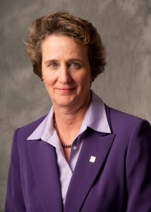 Mary Kay Henry, presidenta del SEIU. Foto: Workplace Fairness.