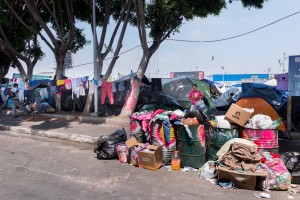 Campamento El Chaparral, donde vivían hacinados y en precarias condiciones sanitarias los refugiados a unos paso de la línea. Foto:     Cortesía. 