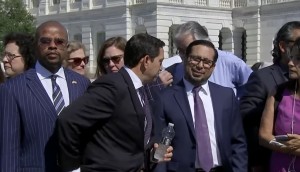 Al dejar Texas intempestivamente estos demócratas impidieron la formación del quorum indispensable para consumar la votación con que los republicanos buscaban imponer una ley antidemocrática. Foto: José López Zamorano.