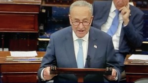 Senador demócrata de Nueva York, Charles Schumer, líder de la mayoría del Senado. Foto: José López Zamorano.