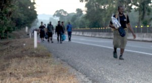 Caravana migrante al oriente de Tapachula, Chiapas. Noviembre 18, 2021. Foto: Francisco Barradas.