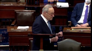 El líder del demócrata Senado estadunidense, Charles Schumer convocó a la cámara baja para votar por las leyes del voto ciudadano, fracasando en su intento por evadir el filibusterismo. Foto: José López Zamorano.