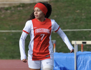 Anais estuvo en el equipo de fútbol de Frostburg y se graduó de trabajadora social. Foto: José López Zamorano.