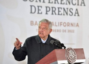 El Presente de México, Andrés Manuel López Obrador en su conferencia mañanera en Tijuana, donde una reportera de la ciudad fronteriza le dijo que el gremio periodístico está muy lastimado por los recientes asesinatos. Foto: Presidencia de la República Mexicana. 