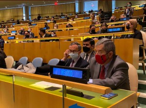 El representante de México ante la ONU, Juan Ramón De la Fuente, durante la votación que condena la invasión Rusa en Ucrania. Foto: SRE.