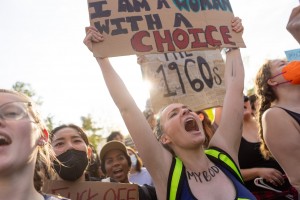 Activistas afirman que las mujeres de bajos recursos y sin seguro serán las más afectadas. Foto ACLU/HNS