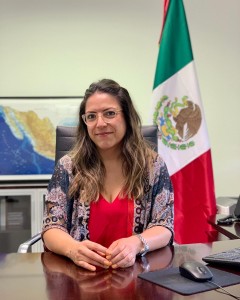 Nuria Zúñiga Alaníz, cónsul adscrita de México en Fresno, California, opina sobre el beneficio de leer en español. Foto: Cortesía.