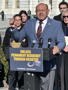 El representante demócrata del distrito 46 de California, Lou Correa considera que la reforma es justa, urgente y necesaria. Foto: José López Zamorano